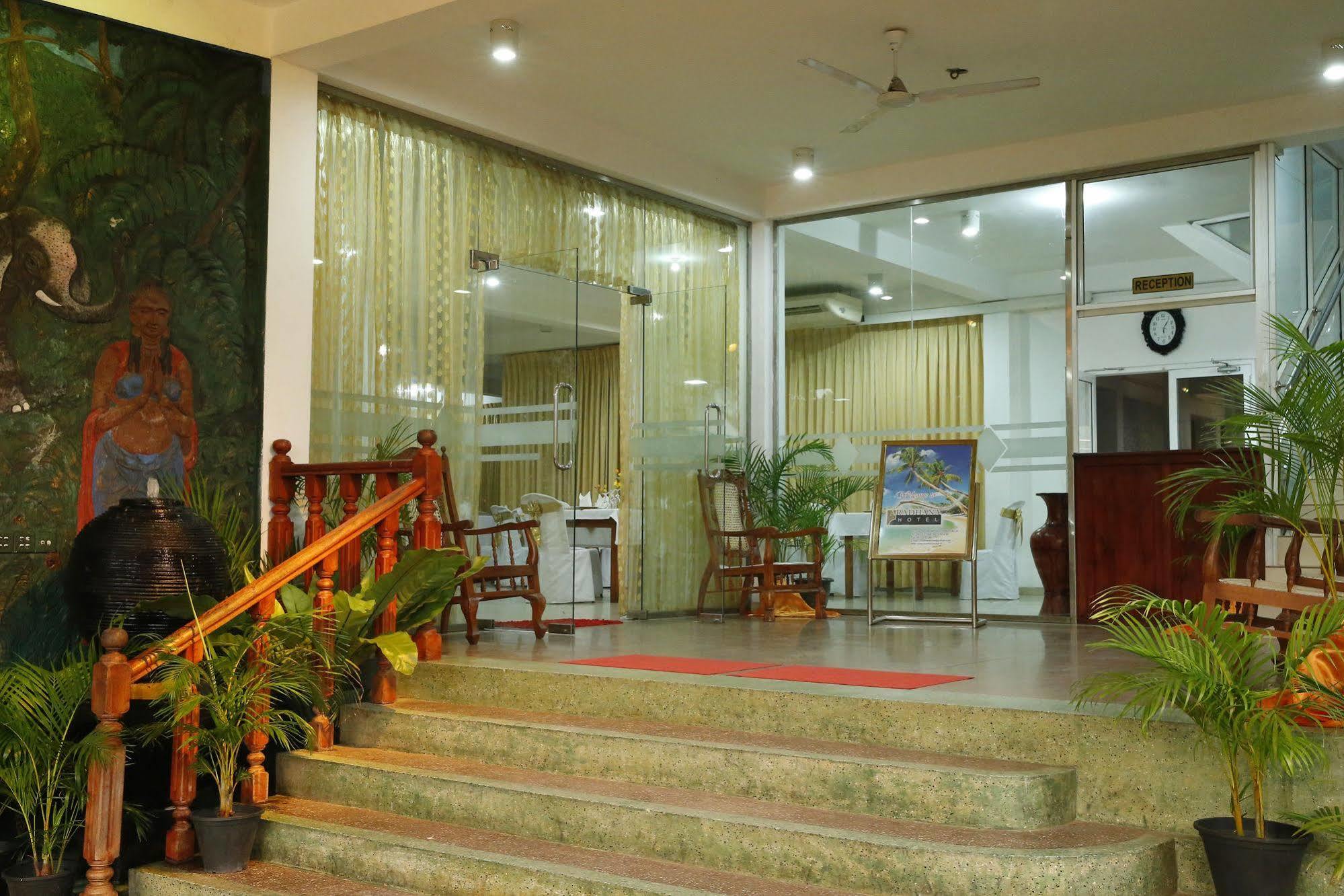 Hotel Aradhana كالي المظهر الخارجي الصورة